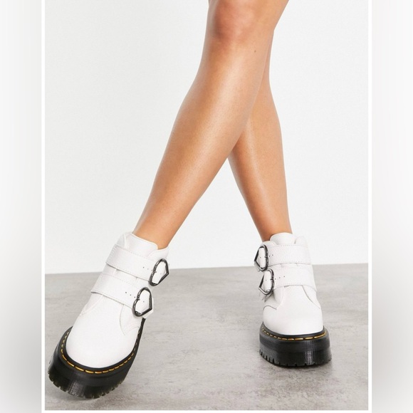 Dr. Martens Shoes - NWOT Dr. Martens Devon Flower Buckle Leather Platform Boots Size 7